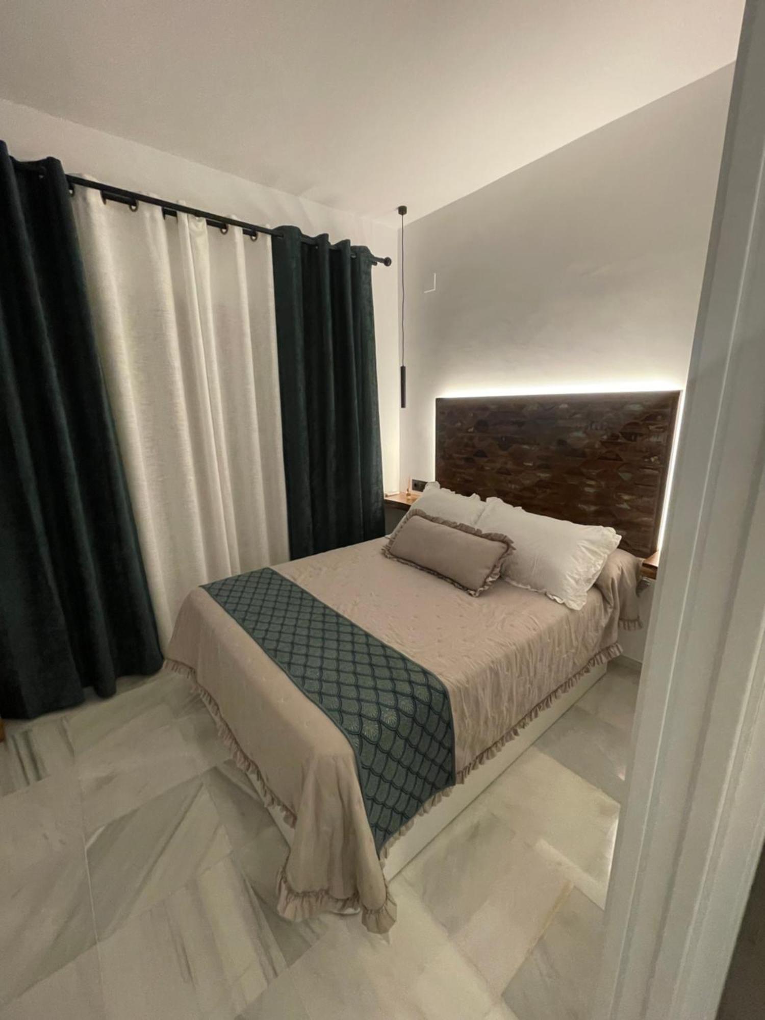 Wish Suite Ponce De Leon Siviglia Esterno foto